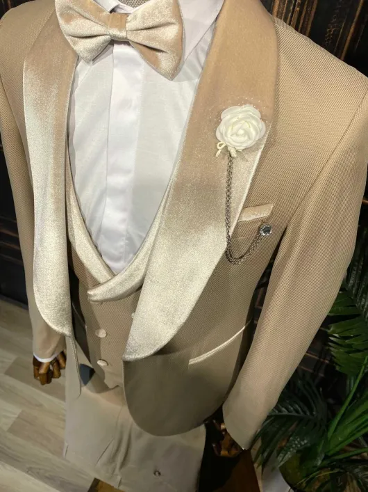 beige_velours_tuxedo_2.webp Beige velours Tuxedo
