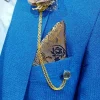 Bruin corsage bruidegom