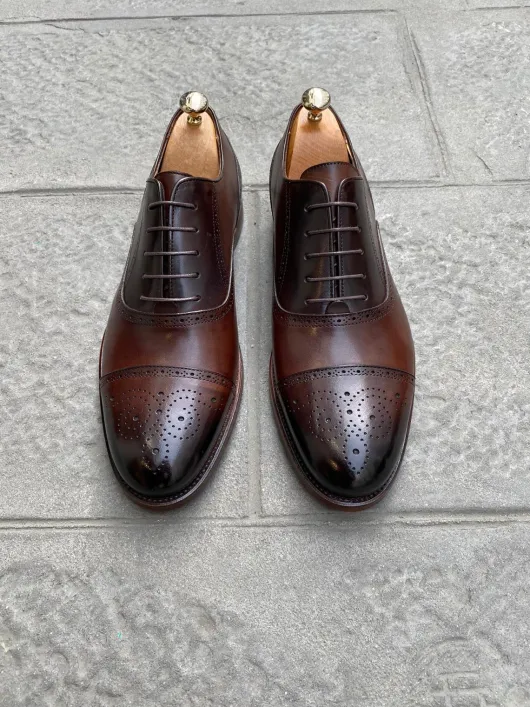 Bruine veterschoenen