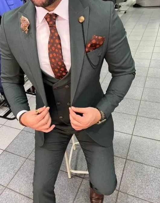 groen_pak_heren_1.webp Groen pak heren