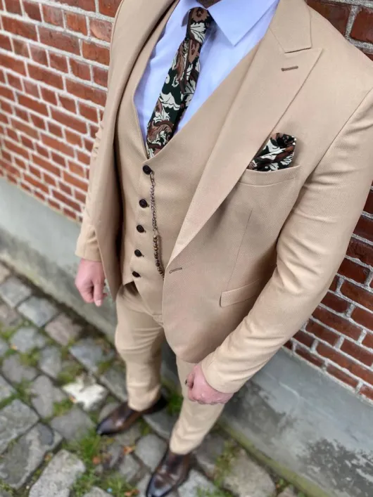 havana_beige_trouwpak_2.webp Havana beige Trouwpak