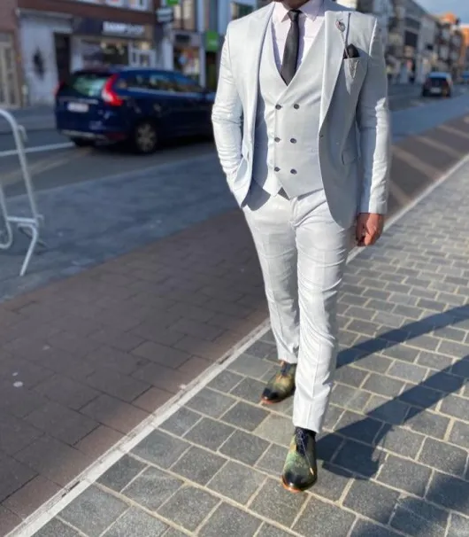 Ice blue lichtblauw trouwpak