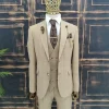 Klassiek beige geruit pak