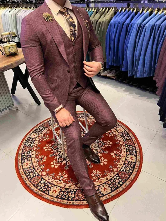 Oud Roze Trouwpak