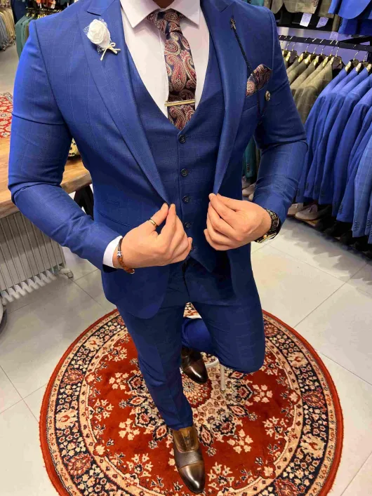 royal_blauw_geruit_pak_2.webp Royal blauw geruit pak