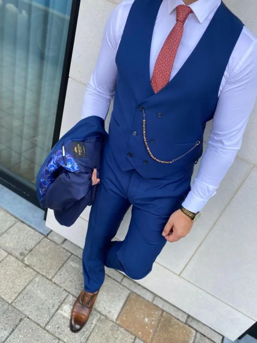 Royal blauw trouwpak