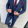 Stijlvol Blauw Herenpak met Vintage Touch